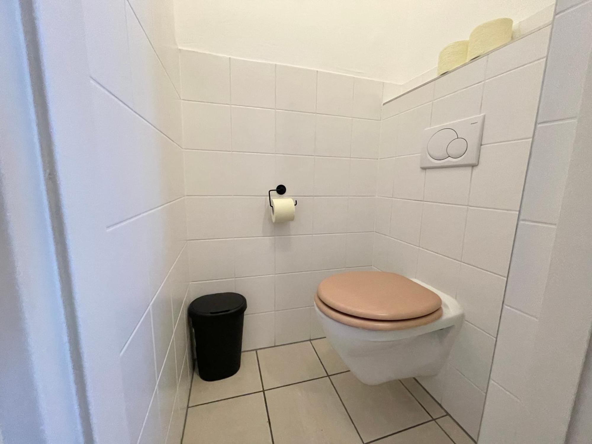 Stylish Schonbrunn With Free Parking Apartment